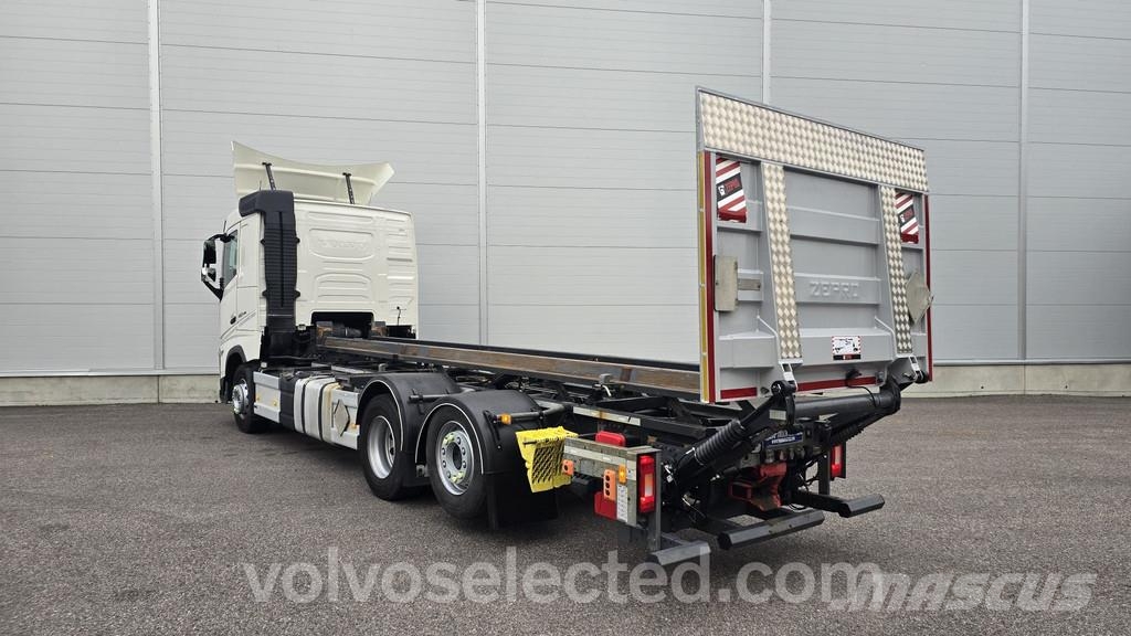 Volvo FH Kamioni za podizanje kablova