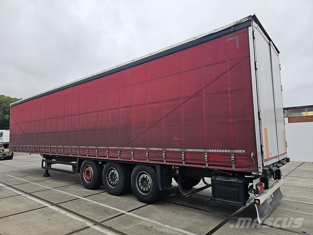 Schmitz Cargobull SCS 24/L LIFT AXLE Брезентови полуремаркета