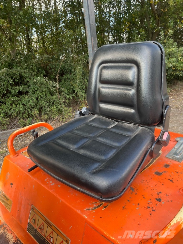 Thwaites 1 ton Mini pašizgāzēji
