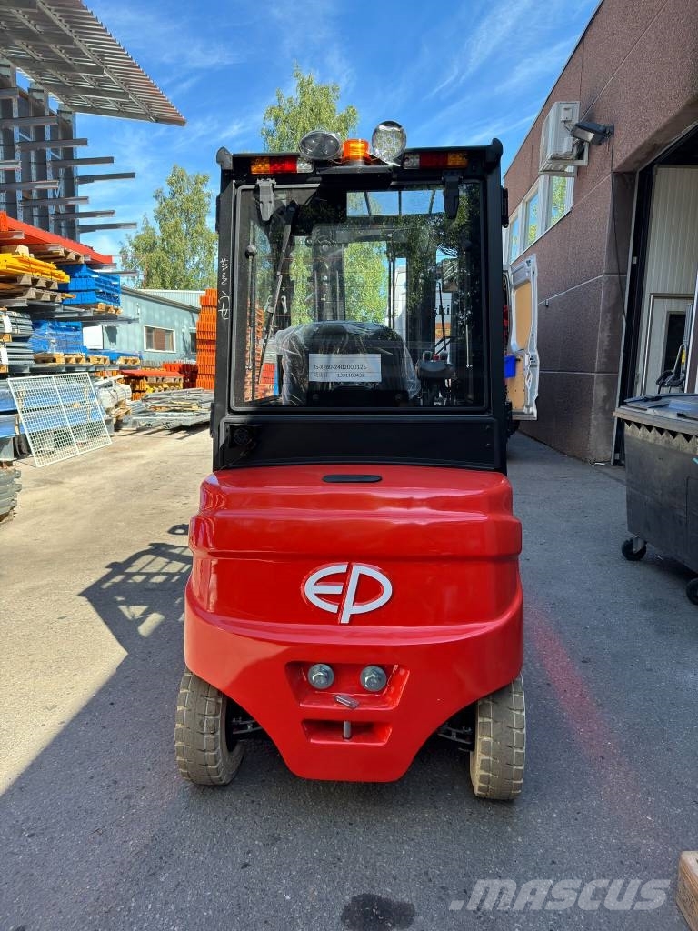 EP EFL253P Triplex 4800 Li-ion Electric forklifts