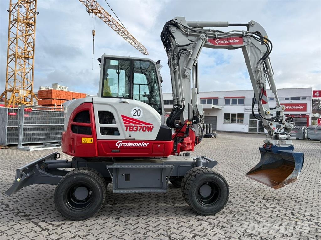 Takeuchi TB 370 W V5 Excavadoras 7t - 12t