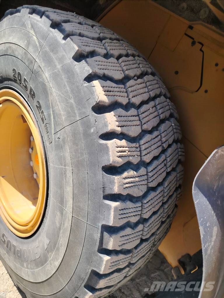 CAT 938 M MATRICULADA Radlader