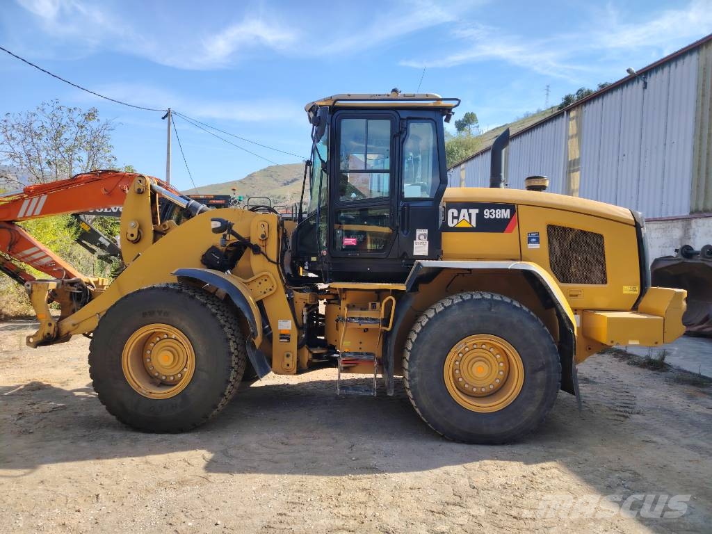 CAT 938 M MATRICULADA Radlader