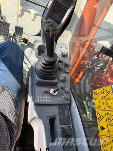 Hitachi ZX 210 Escavatori cingolati