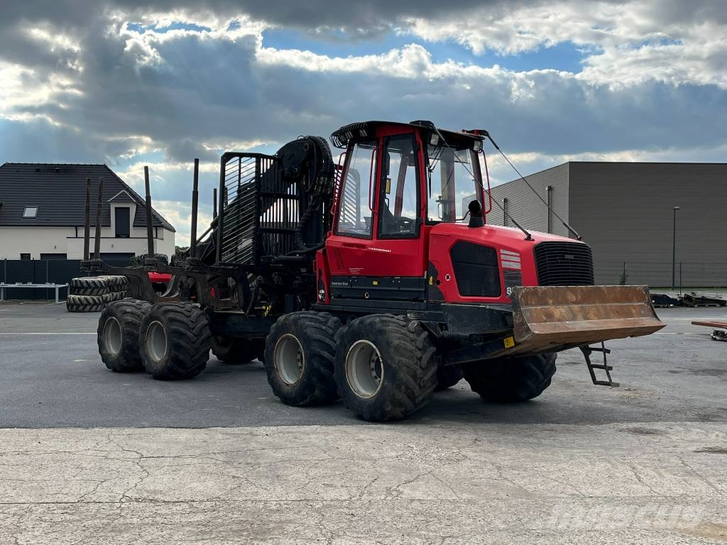 Komatsu 855 Tomruk yükleyici traktörler
