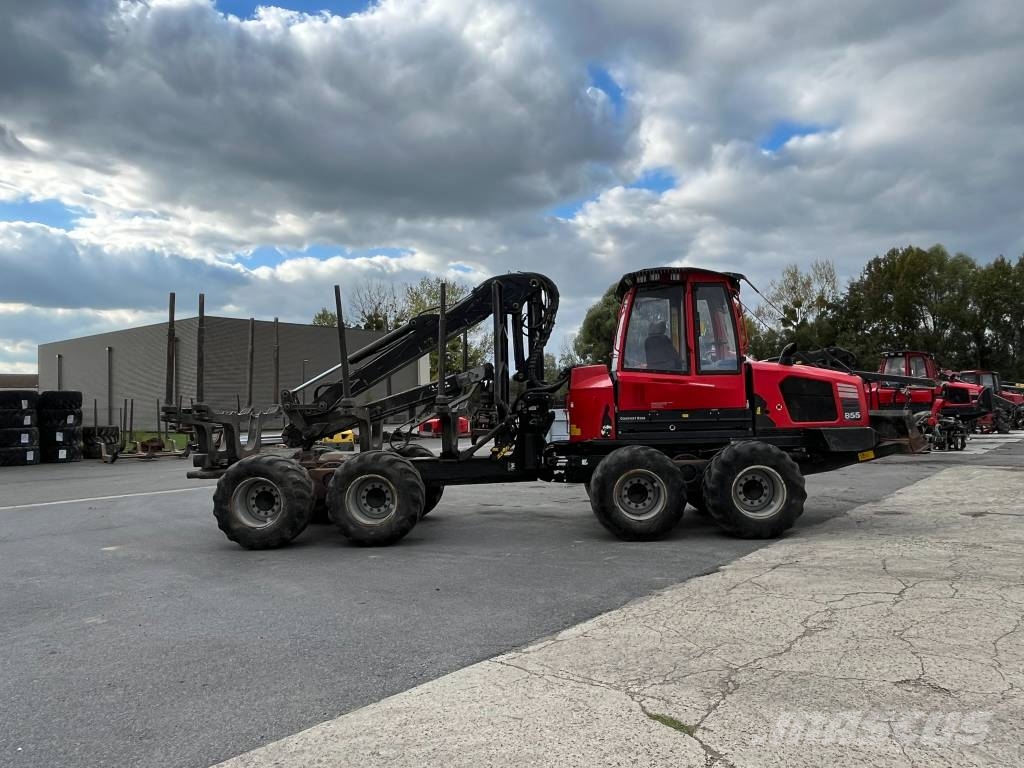 Komatsu 855 Tomruk yükleyici traktörler