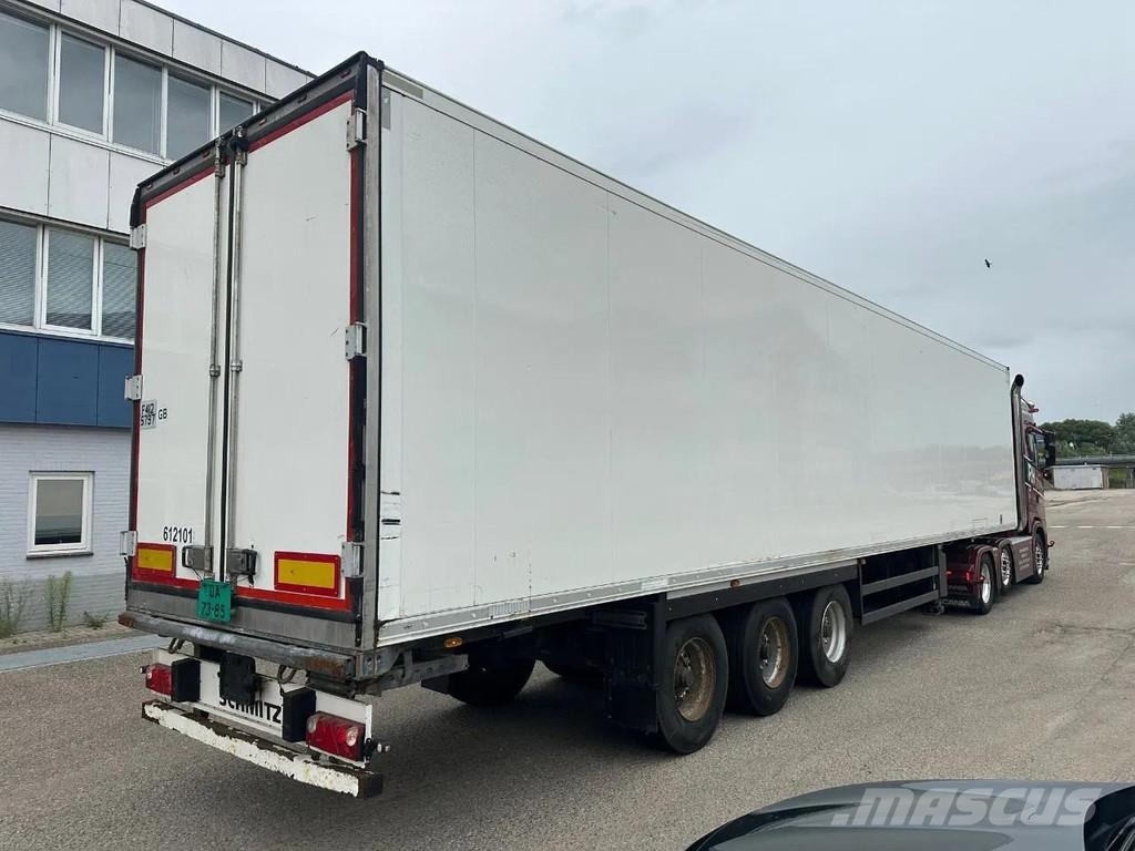 Schmitz Cargobull 3 AXLE CARRIER 1550 D/E Semirimorchi a temperatura controllata