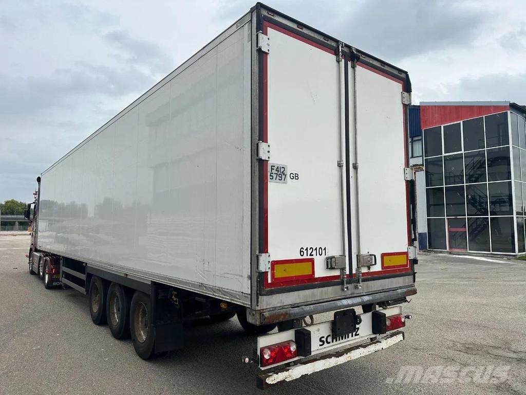 Schmitz Cargobull 3 AXLE CARRIER 1550 D/E Semirimorchi a temperatura controllata