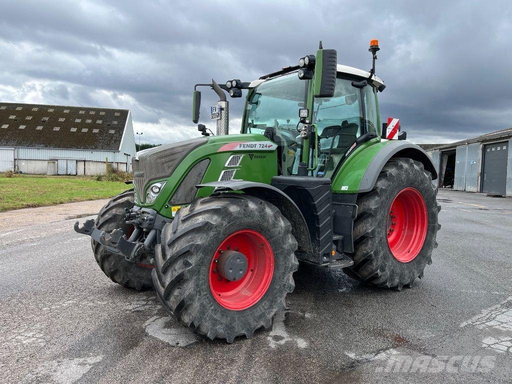 Fendt 724 S4 PROFI + Трактори
