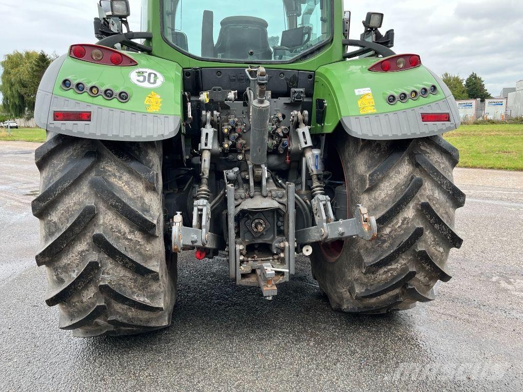 Fendt 724 S4 PROFI + Traktoren