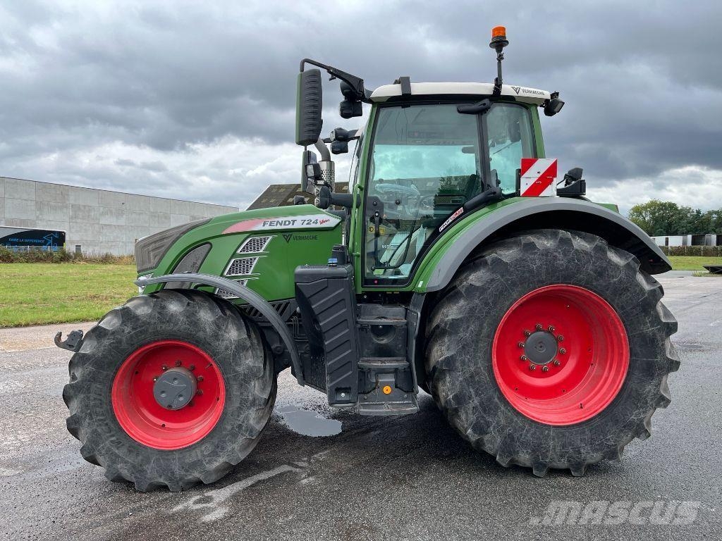 Fendt 724 S4 PROFI + Трактори