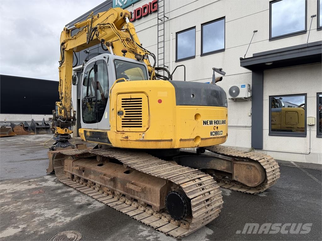 New Holland E235SRLC Гусеничні екскаватори