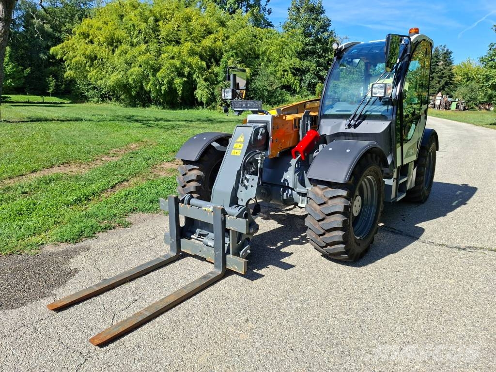 Liebherr T 41-7s Teleskoplader