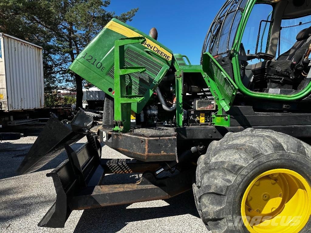 John Deere 1210E 10m CF710 KRAN Kuormatraktorit