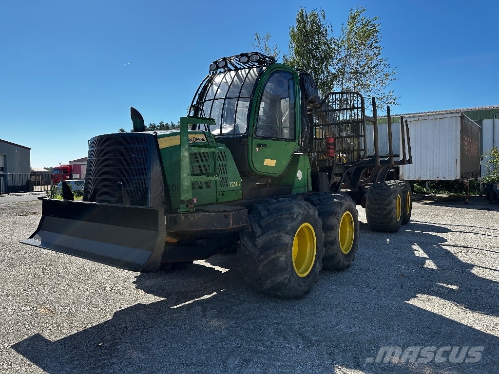 John Deere 1210E 10m CF710 KRAN Kuormatraktorit