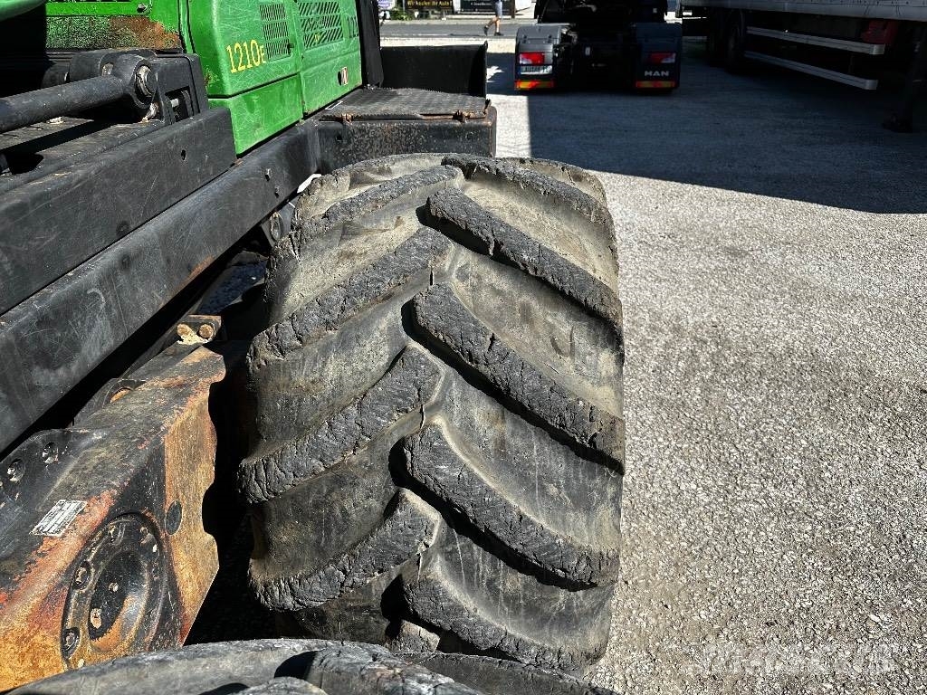 John Deere 1210E 10m CF710 KRAN Kuormatraktorit