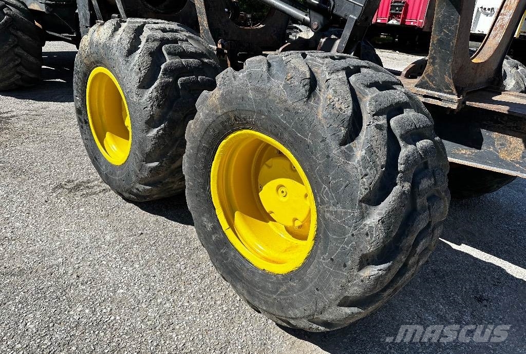 John Deere 1210E 10m CF710 KRAN Kuormatraktorit