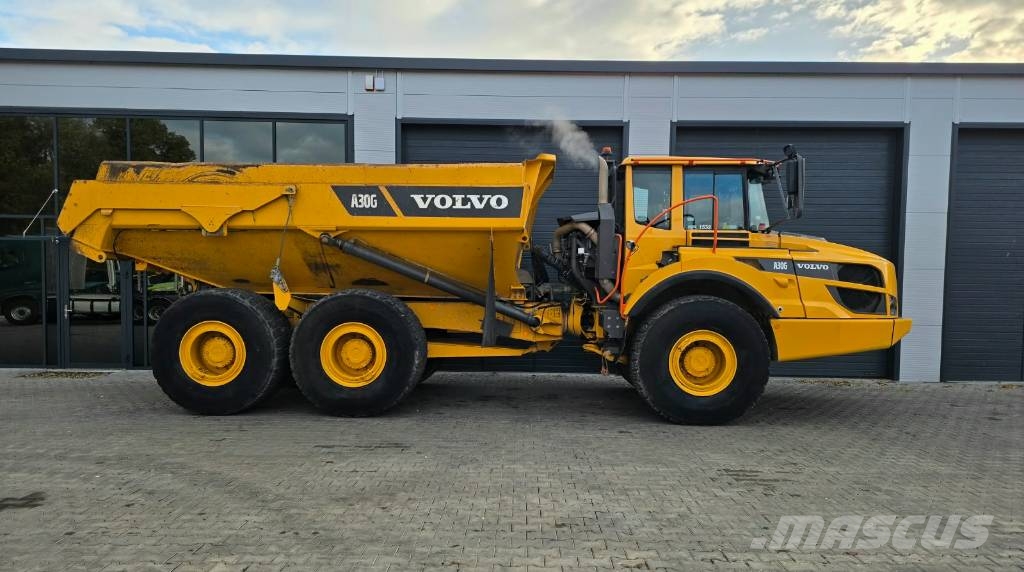 Volvo A30 G 연결식 홀러