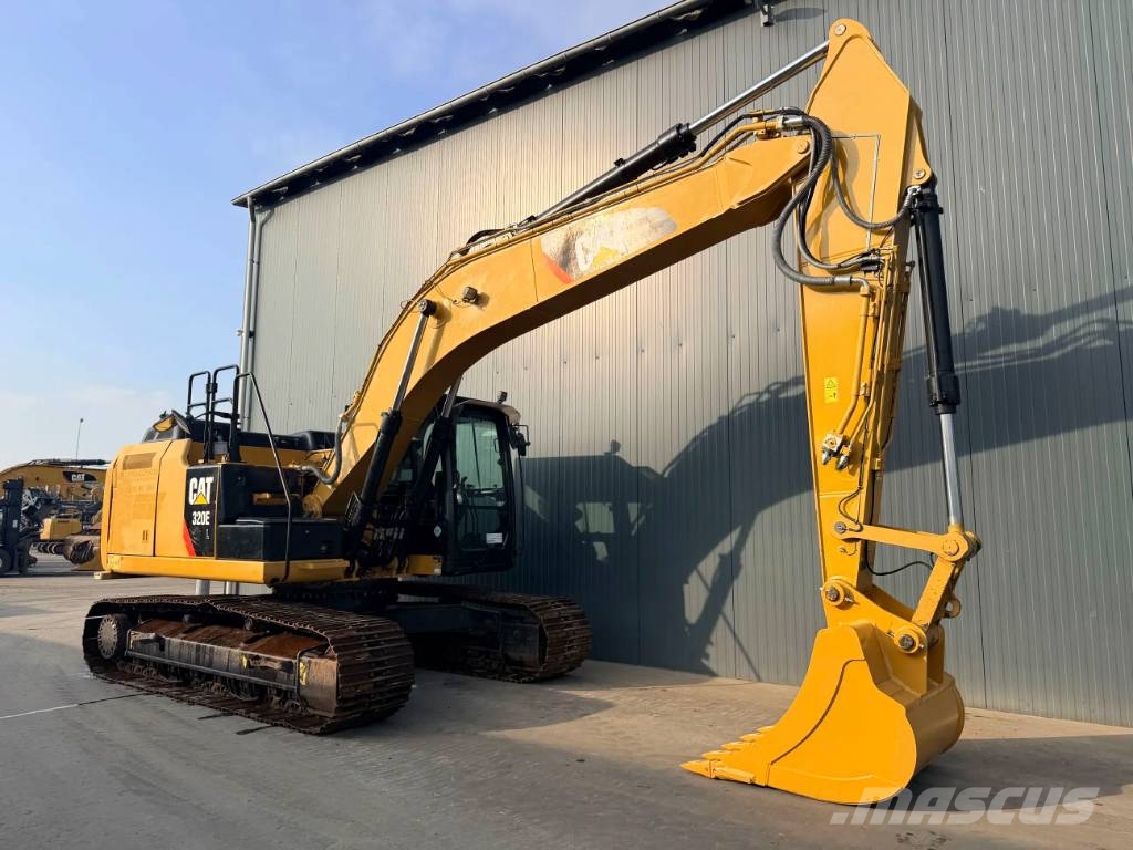 CAT 320E L Rupsgraafmachines