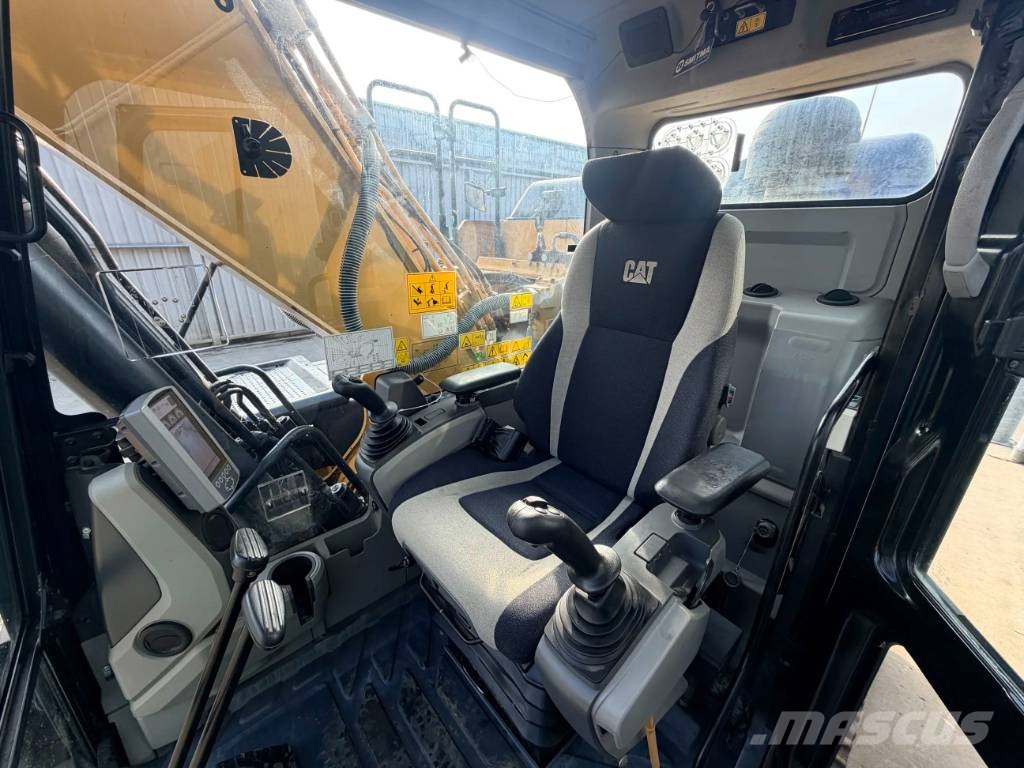 CAT 320E L Rupsgraafmachines