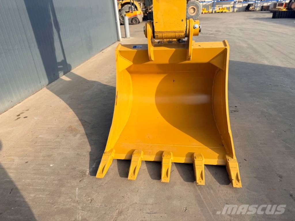 CAT 320E L Rupsgraafmachines