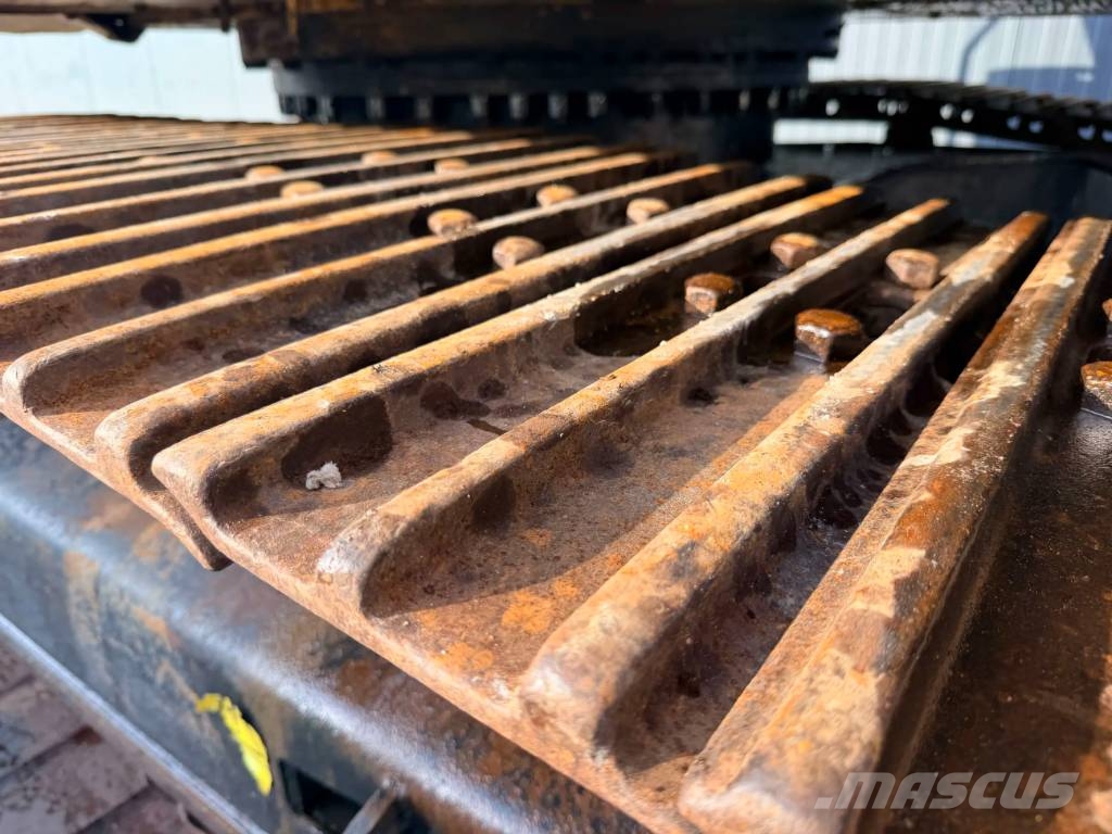CAT 320E L Rupsgraafmachines