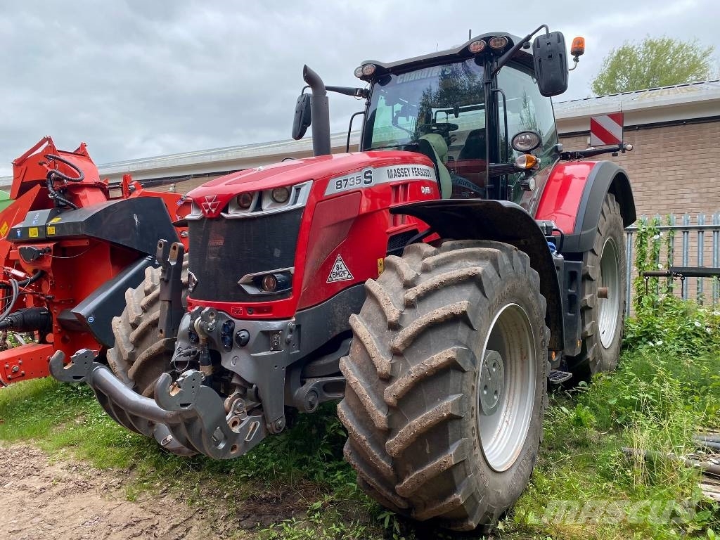 Massey Ferguson 8735S Traktorer