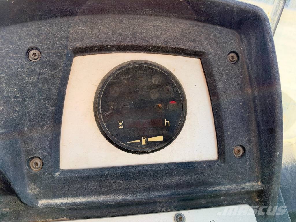 Bomag BW 177 D-4 Egydobos hengerek