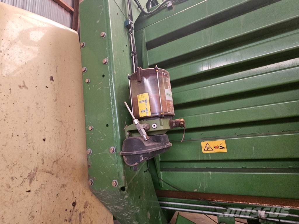Krone Big Pack 4x4 Kanttipaalaimet