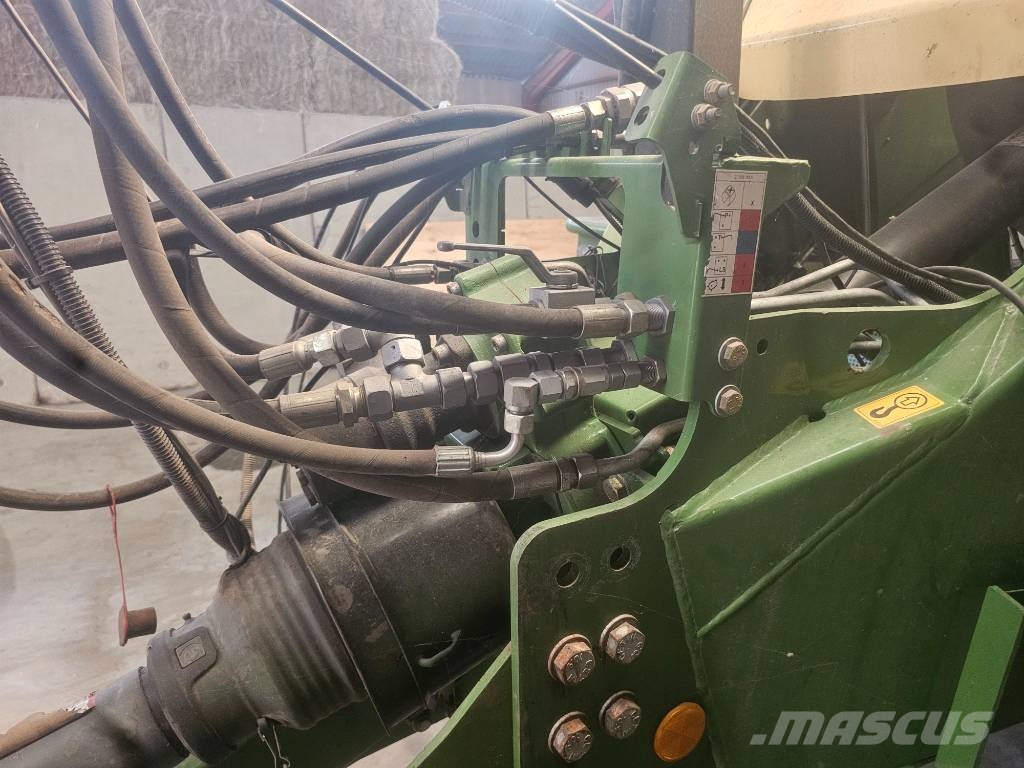 Krone Big Pack 4x4 Kanttipaalaimet