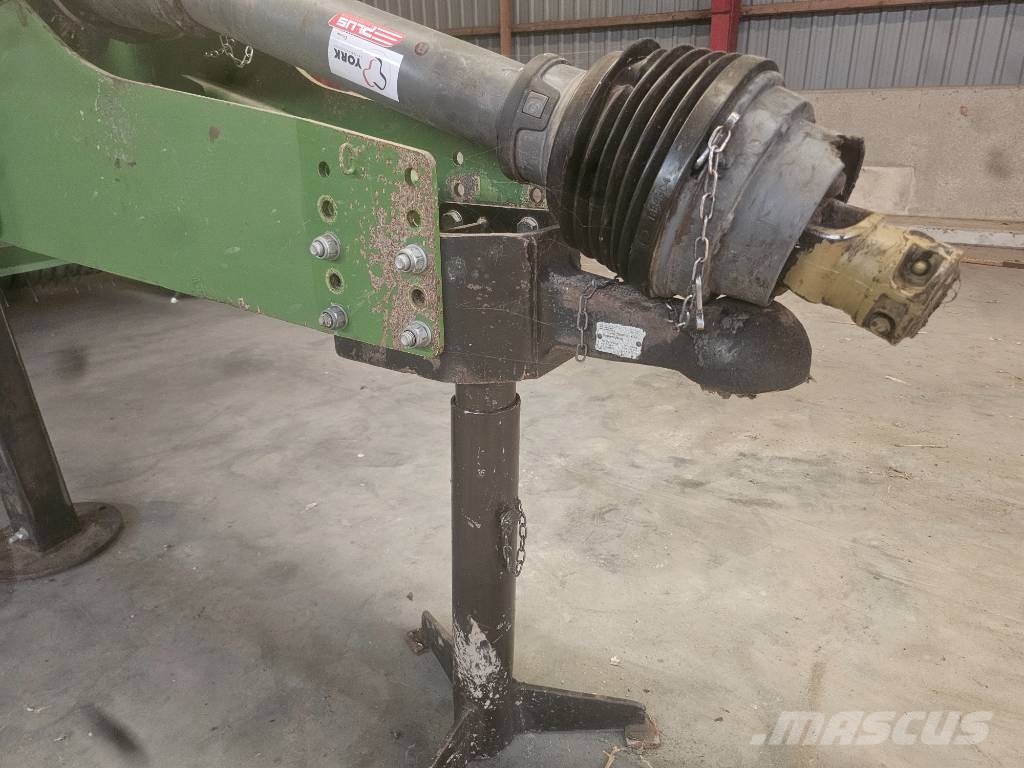 Krone Big Pack 4x4 Kanttipaalaimet