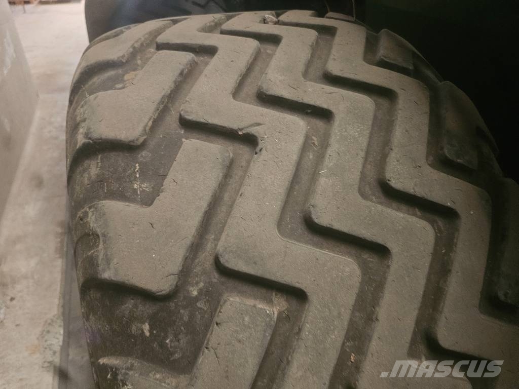Krone Big Pack 4x4 Kanttipaalaimet