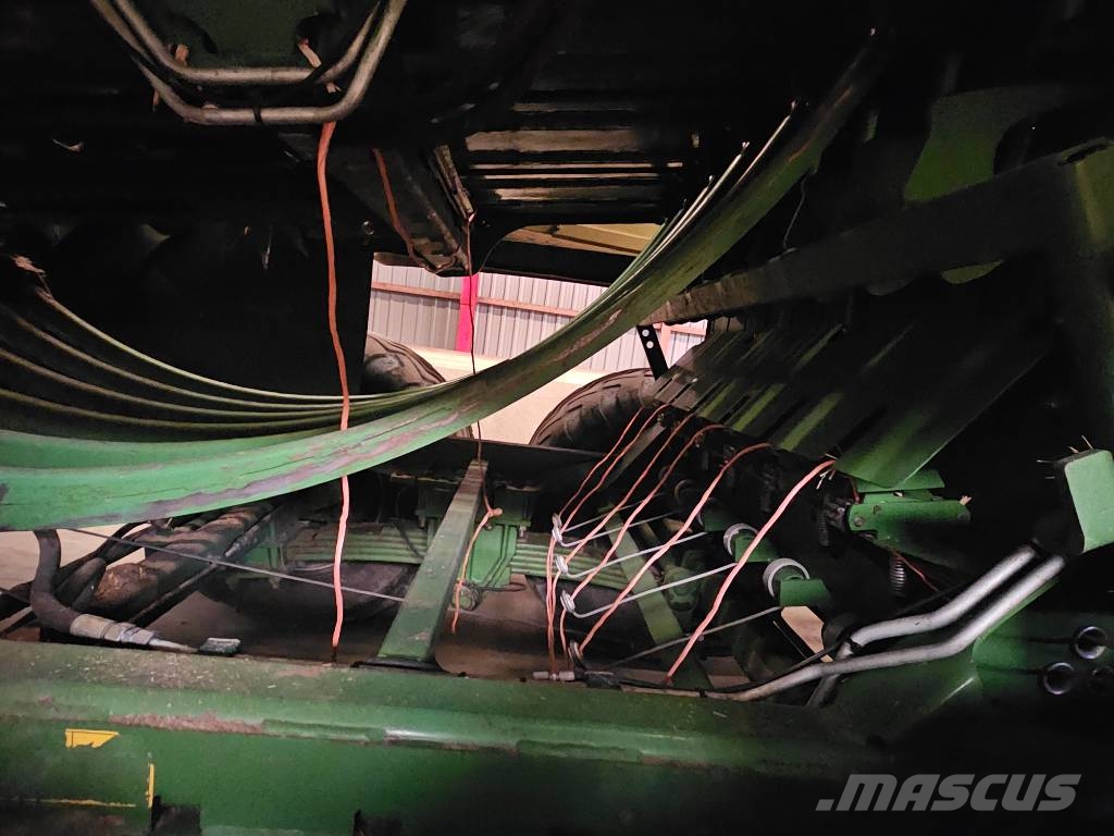 Krone Big Pack 4x4 Kanttipaalaimet