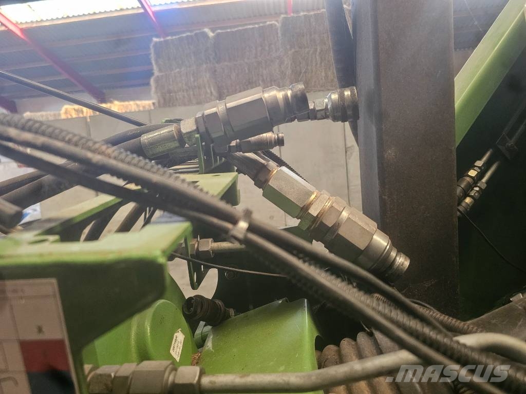Krone Big Pack 4x4 Kanttipaalaimet