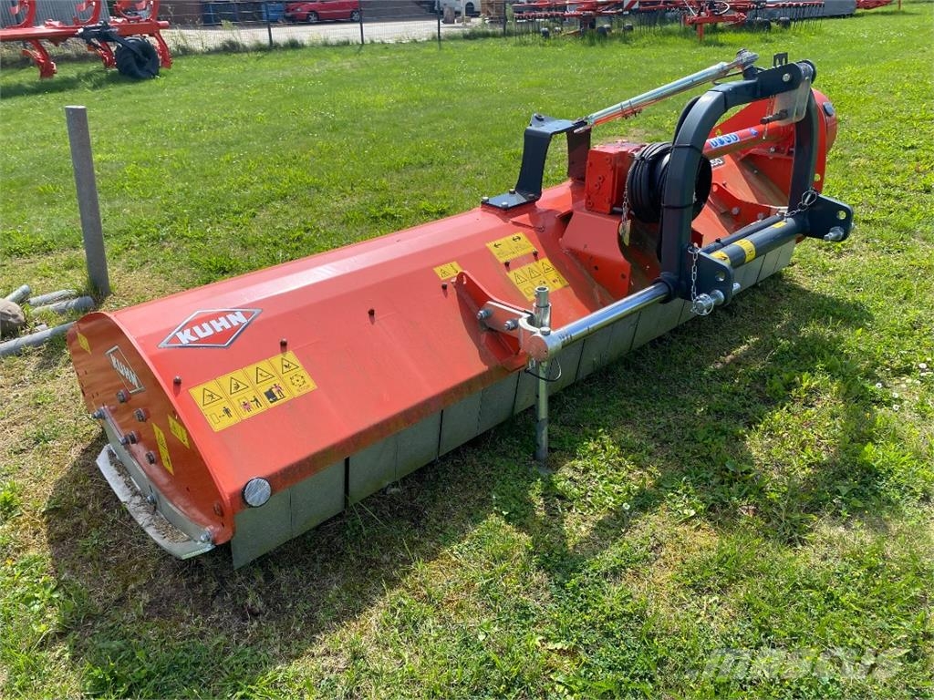 Kuhn BKE 250 معدات العناية بالأرض - غير ذلك