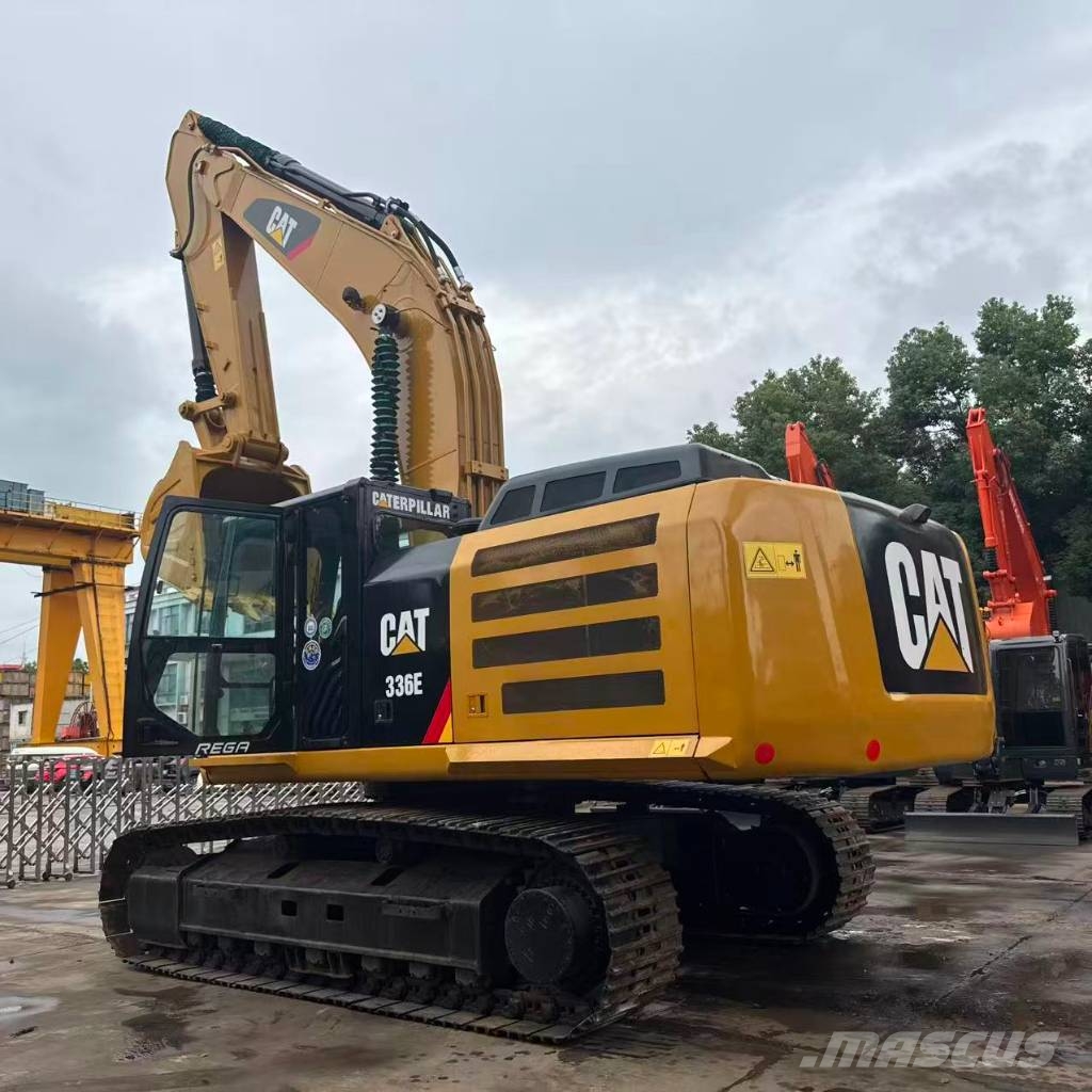 CAT 336E Гусеничні екскаватори