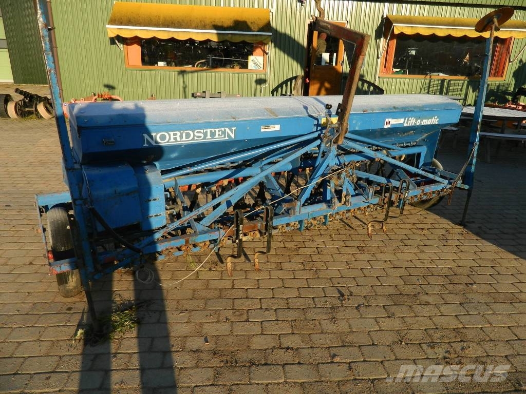 Nordsten Lift omatic Редосеялки