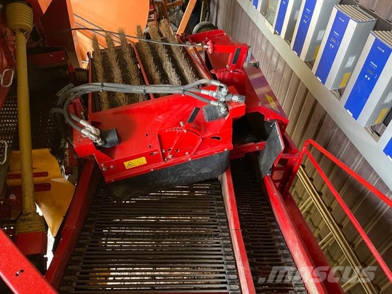 Grimme SE85-55 Sipulinnostokoneet