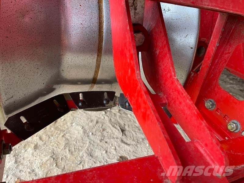 Grimme SE85-55 Sipulinnostokoneet