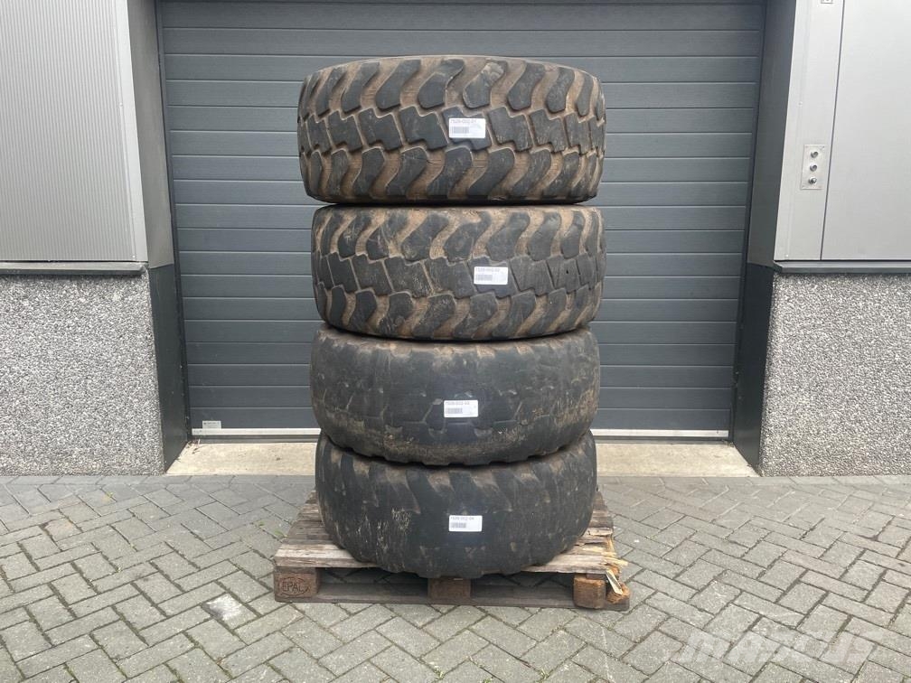 Ahlmann AZ6-Alliance 405/70R20 (16/70R20)-Tire/Reifen/Band Banden, wielen en velgen