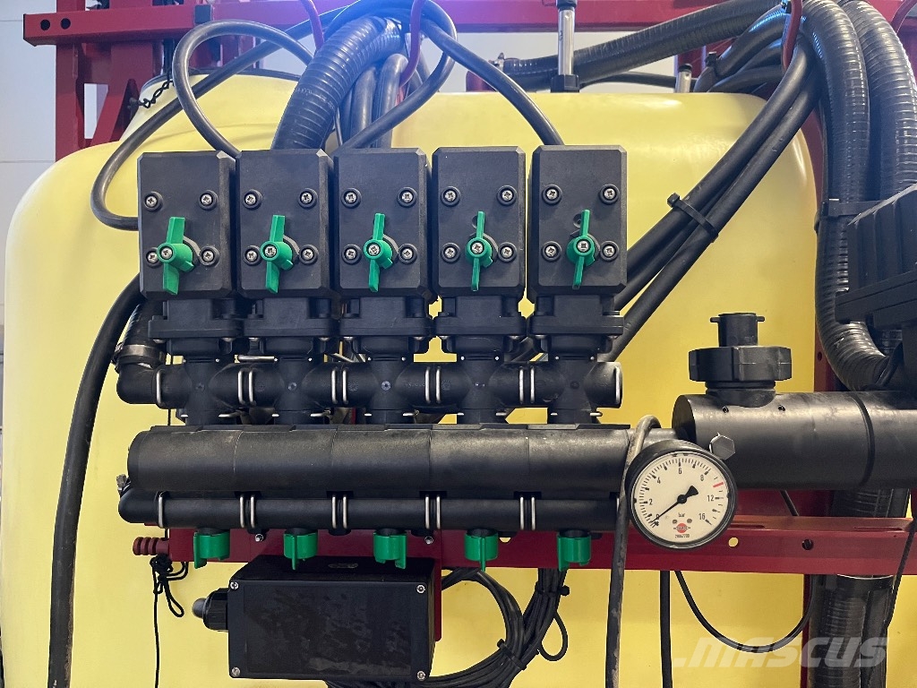 Hardi Master 1200 Pulverizadores montados