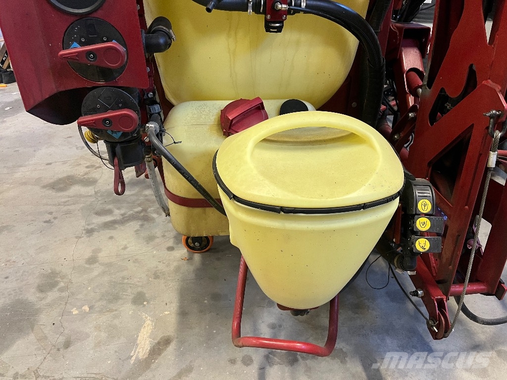 Hardi Master 1200 Pulverizadores montados