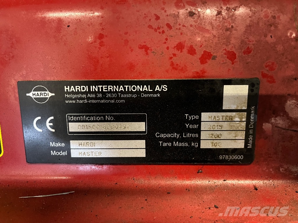 Hardi Master 1200 Pulverizadores montados