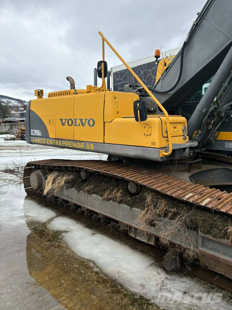 Volvo EC 290 B LC Pelle sur chenilles