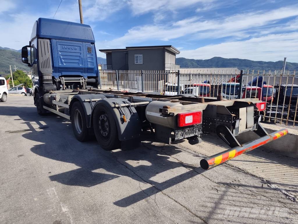 Iveco X-WAY 460 Trasportatore per veicoli