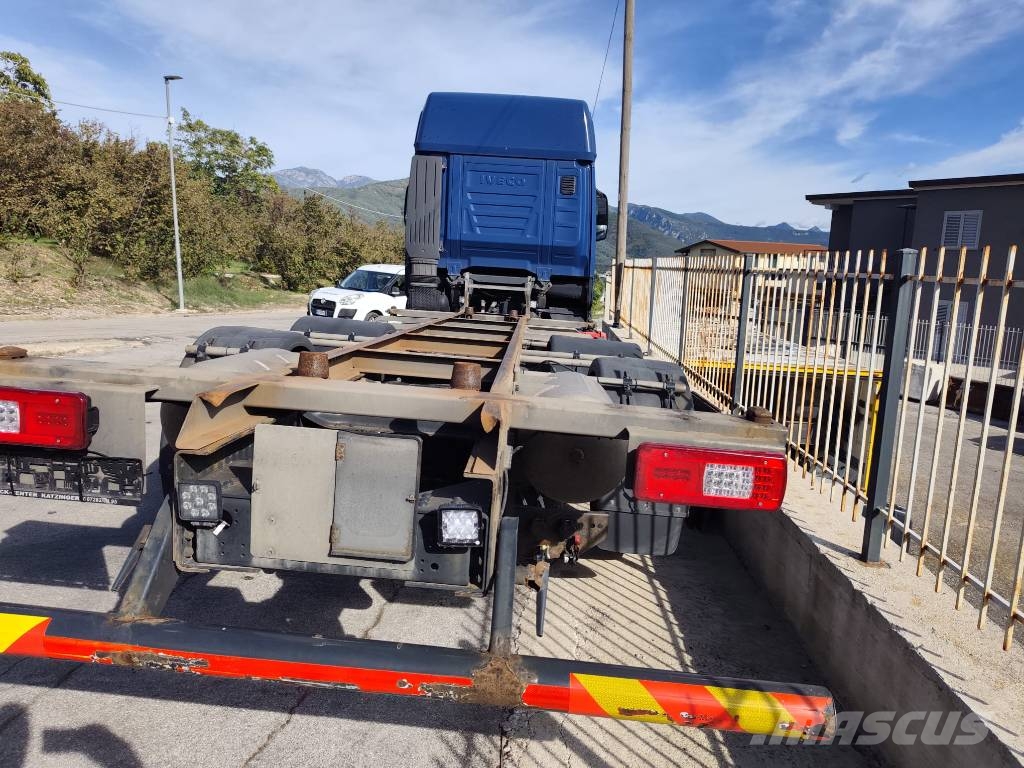 Iveco X-WAY 460 Trasportatore per veicoli