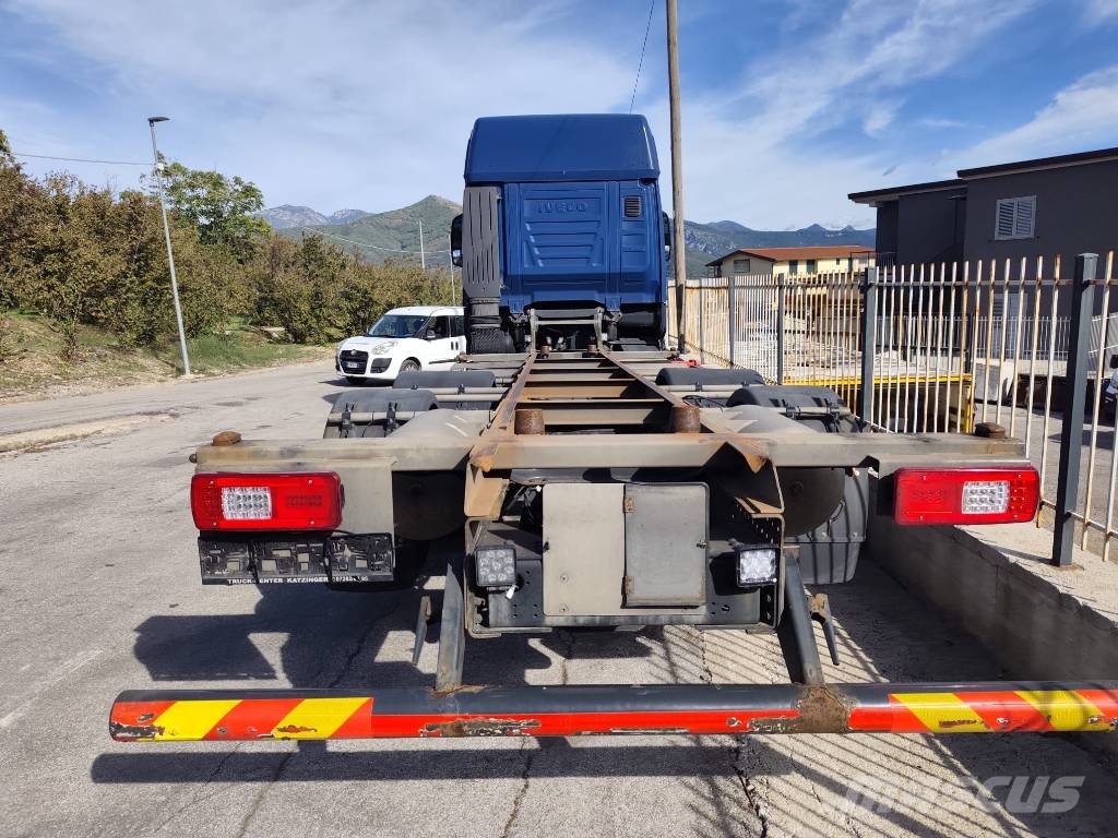 Iveco X-WAY 460 Trasportatore per veicoli