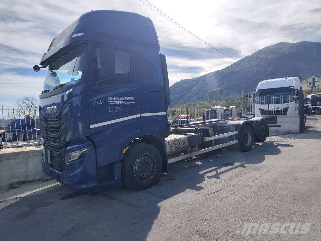 Iveco X-WAY 460 Trasportatore per veicoli