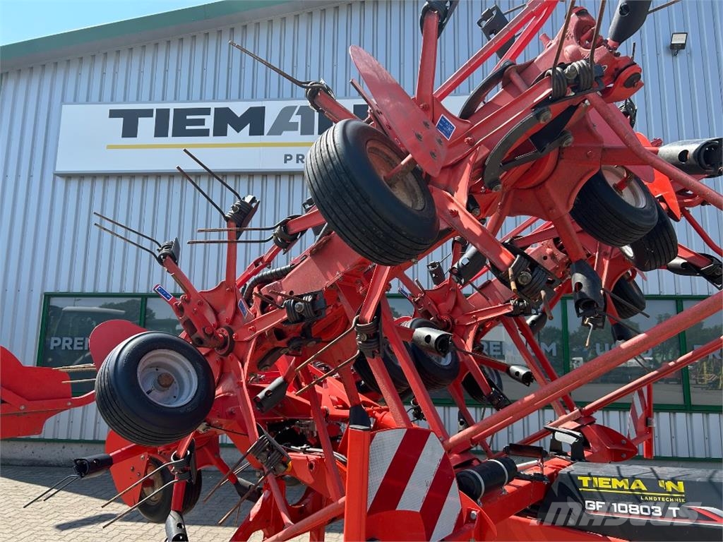 Kuhn GF 10803 T مكابس وميبسات التبن