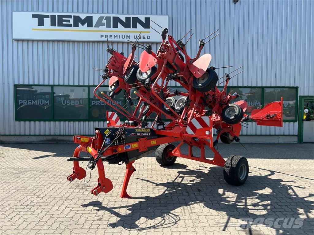Kuhn GF 10803 T مكابس وميبسات التبن